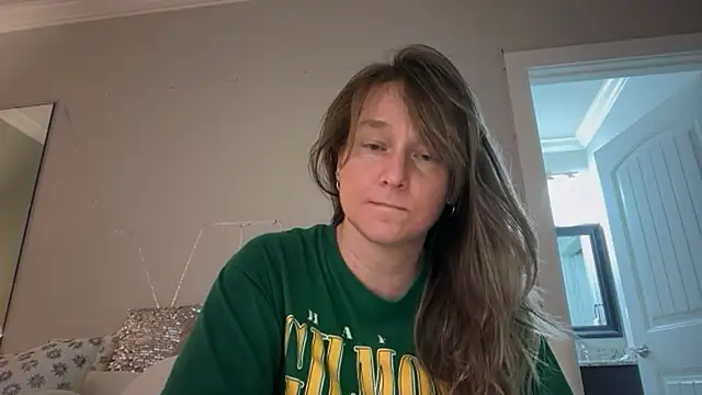 Vivian MayXxX online show from February 17, 12:30 am