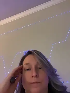 Vivian MayXxX online show from May 22, 10:52 pm