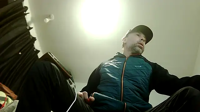 Wolfeman74 online show from March 7, 10:15 pm