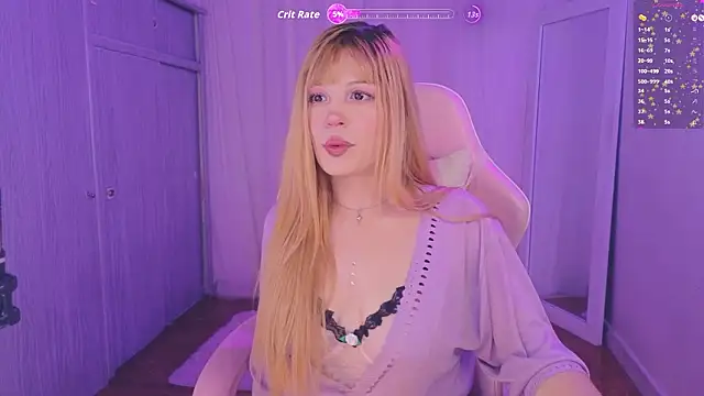 Snapshot of xvirtual_dollx chatting on February 10, 2:43 am xvirtual dollx online show from February 10, 2:43 am