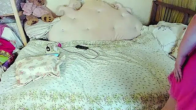 BustyDonnaSexyy online show from October 17, 6:53 pm