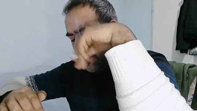 ZYXEL353 online show from February 2, 8:19 pm