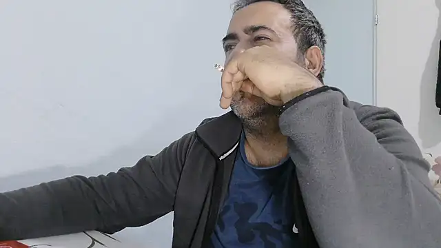 ZYXEL353 online show from February 8, 6:38 pm