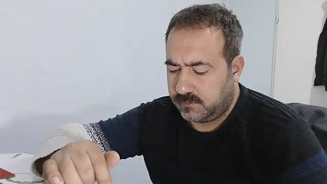 ZYXEL353 online show from March 6, 10:05 pm