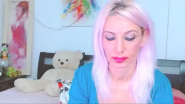 HoneyLara online show from October 28, 10:09 pm