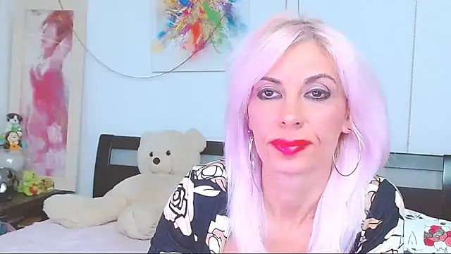 HoneyLara online show from October 13, 4:19 pm