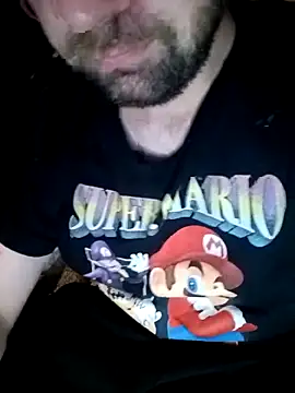 Snapshot of ShadowyTube chatting on December 22, 5:07 am ShadowyTube online show from December 22, 5:07 am