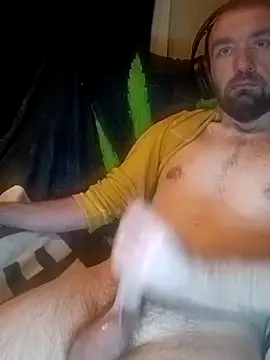 Snapshot of ShadowyTube chatting on January 6, 7:23 am ShadowyTube online show from January 6, 7:23 am