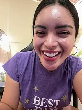 HotstuffCherrySummer online show from February 12, 8:58 am