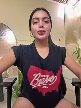 HotstuffCherrySummer online show from March 24, 11:10 am