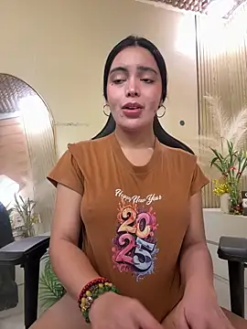 HotstuffCherrySummer online show from May 25, 10:36 am