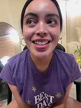 HotstuffCherrySummer online show from March 13, 9:58 am