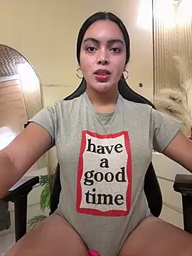 HotstuffCherrySummer online show from December 21, 10:17 am