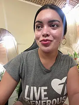 HotstuffCherrySummer online show from January 12, 9:49 am