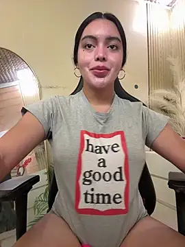 HotstuffCherrySummer online show from December 22, 9:53 am