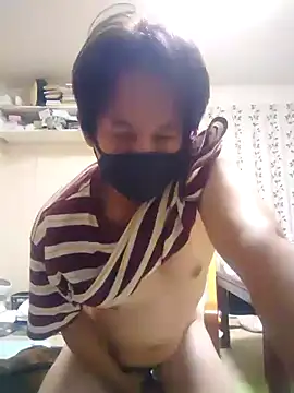 tarou08700870 online show from October 18, 1:35 pm