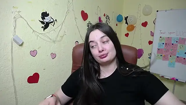 Snapshot of MilanaPrice chatting on February 28, 9:33 pm MilanaPrice online show from February 28, 9:33 pm