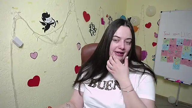 Snapshot of MilanaPrice chatting on February 28, 6:31 pm MilanaPrice online show from February 28, 6:31 pm