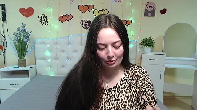 Snapshot of MilanaPrice chatting on March 11, 10:42 pm MilanaPrice online show from March 11, 10:42 pm