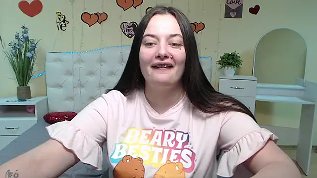 Snapshot of MilanaPrice chatting on February 11, 3:50 am MilanaPrice online show from February 11, 3:50 am