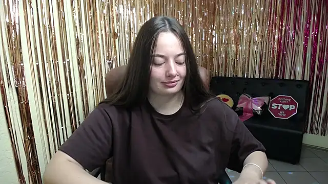 Snapshot of MilanaPrice chatting on September 12, 5:40 am MilanaPrice online show from September 12, 5:40 am