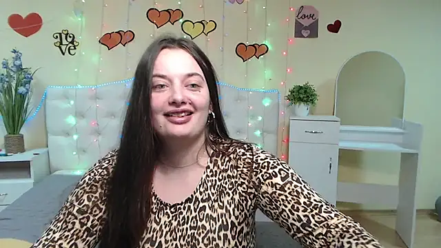 Snapshot of MilanaPrice chatting on March 12, 1:47 am MilanaPrice online show from March 12, 1:47 am