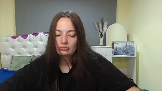 Snapshot of MilanaPrice chatting on September 9, 5:39 am MilanaPrice online show from September 9, 5:39 am