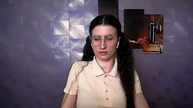 MaryEm976 online show from March 28, 1:34 pm