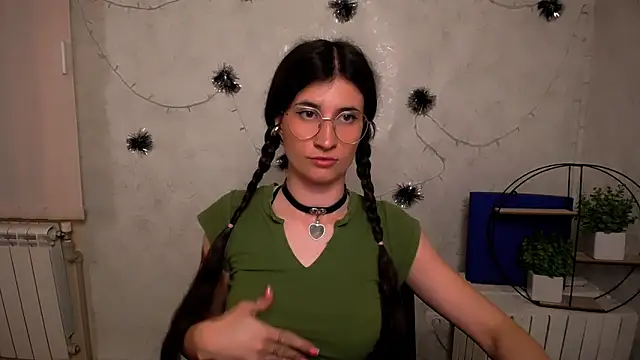 MaryEm976 online show from May 9, 6:06 am