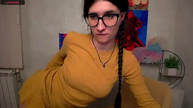 MaryEm976 online show from November 12, 10:41 am