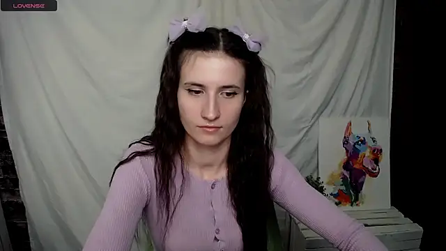 Snapshot of MaryEm976 chatting on March 2, 11:41 am MaryEm976 online show from March 2, 11:41 am