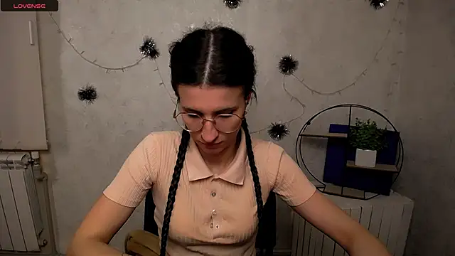 MaryEm976 online show from March 22, 11:56 am