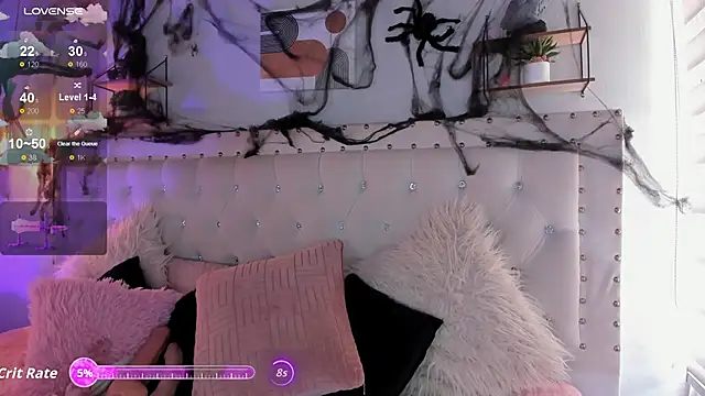 Atenea Klett  online show from November 1, 2:22 pm