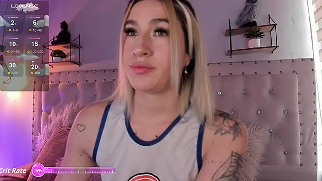 Atenea Klett  online show from March 18, 1:57 pm