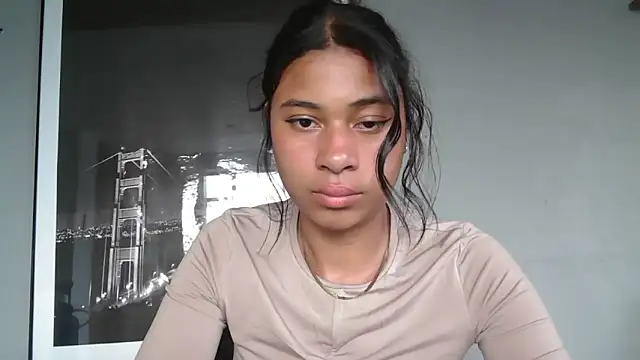 dark enchantress  online show from February 3, 9:53 pm