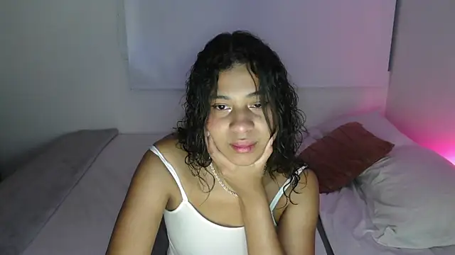 Snapshot of dark_enchantress_ chatting on March 11, 11:26 pm dark enchantress online show from March 11, 11:26 pm