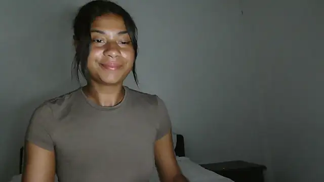 dark enchantress  online show from February 24, 1:39 am