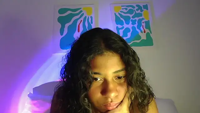dark enchantress  online show from March 15, 1:01 am