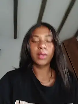 Snapshot of dark_enchantress_ chatting on October 8, 7:03 pm dark enchantress online show from October 8, 7:03 pm