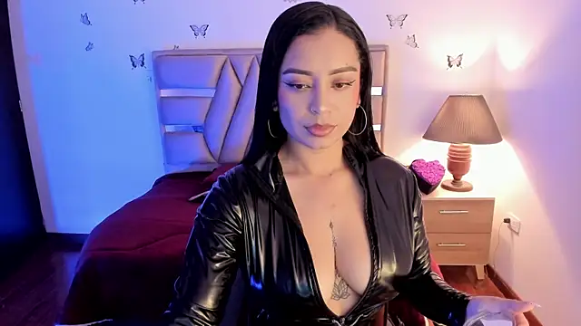 Snapshot of cristie_ortiz chatting on March 4, 9:22 pm cristie ortiz online show from March 4, 9:22 pm