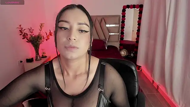 Snapshot of cristie_ortiz chatting on November 26, 12:10 am cristie ortiz online show from November 26, 12:10 am