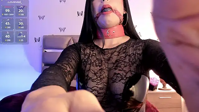 Snapshot of cristie_ortiz chatting on March 13, 6:05 am cristie ortiz online show from March 13, 6:05 am