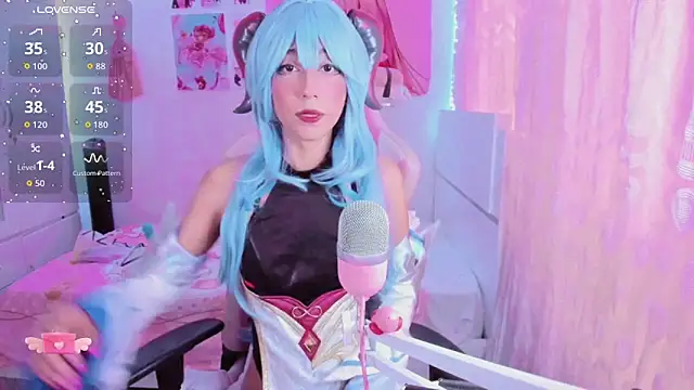 mia kawaii05 online show from November 10, 9:31 pm