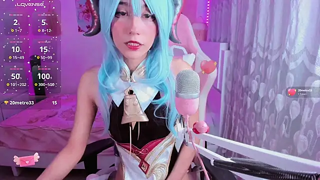 Snapshot of mia_kawaii05 chatting on July 4, 11:09 pm mia kawaii05 online show from July 4, 11:09 pm