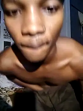 Lue3333 online show from April 14, 1:32 am