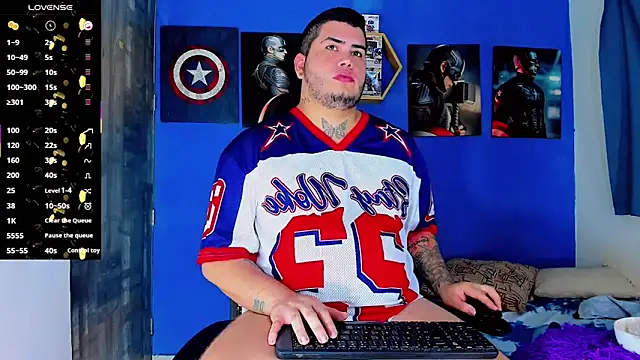 Thomas chubbyxhot online show from April 11, 12:51 am