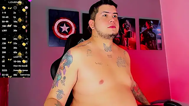 Snapshot of Thomas_chubbyxhot chatting on March 3, 7:13 am Thomas chubbyxhot online show from March 3, 7:13 am