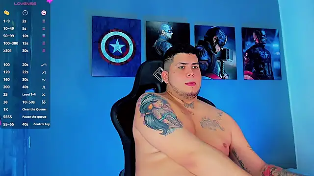 Snapshot of Thomas_chubbyxhot chatting on February 20, 7:12 am Thomas chubbyxhot online show from February 20, 7:12 am