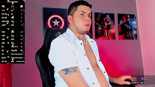 Snapshot of Thomas_chubbyxhot chatting on February 28, 6:54 am Thomas chubbyxhot online show from February 28, 6:54 am