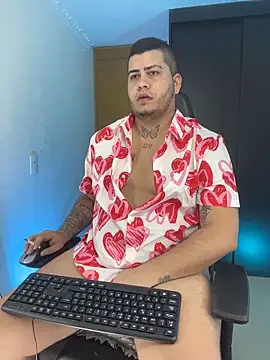 Thomas chubbyxhot online show from November 10, 11:10 pm